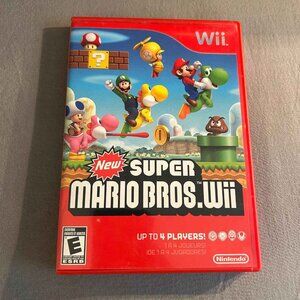 New Super Mario Bros. 2009 Wii (CIB, Complete in Box) - TESTED WORKING!